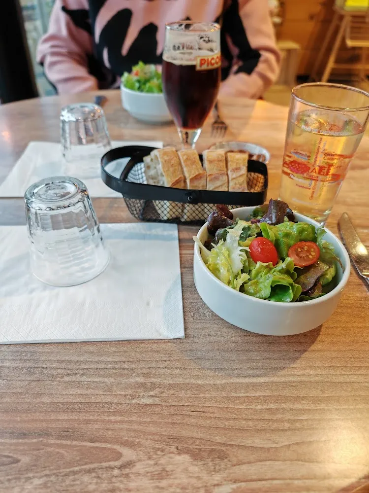 Petite Salade Pain Diabolo Citron Picon Citron